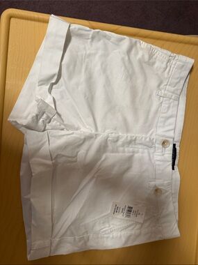 Saks Fifth Avenue White Women's Jean Shorts